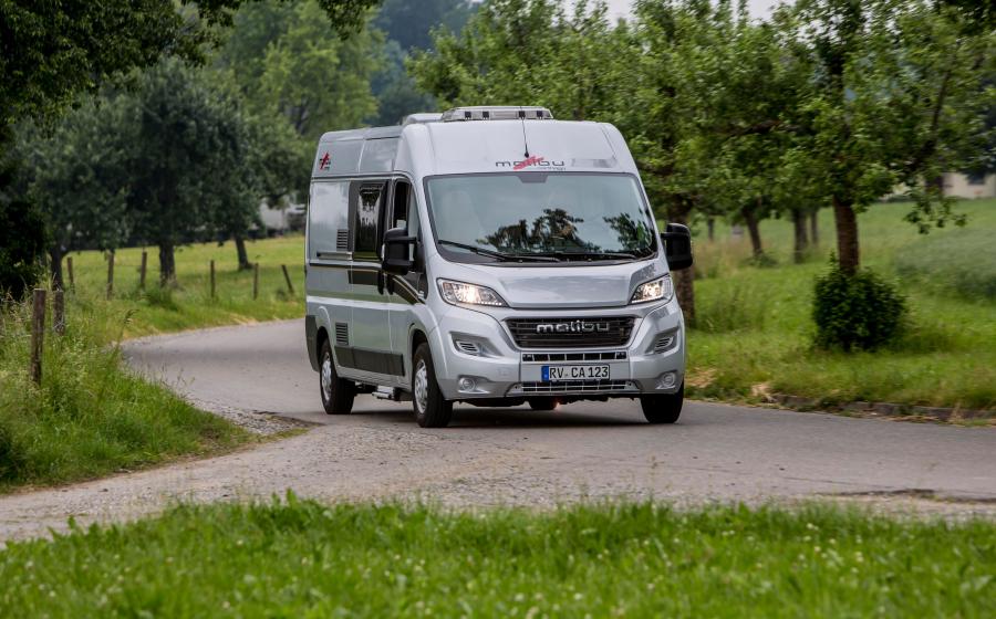  Malibu Van 2014 года  (фото 13 из 19)